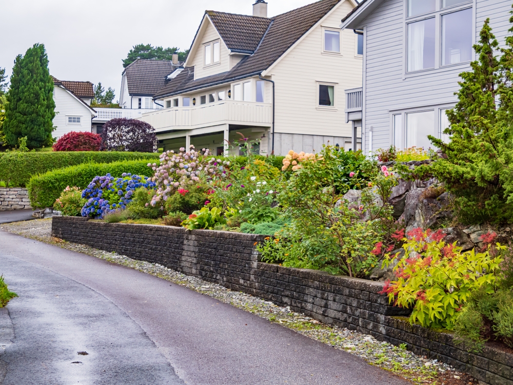 shutterstock 2669974527